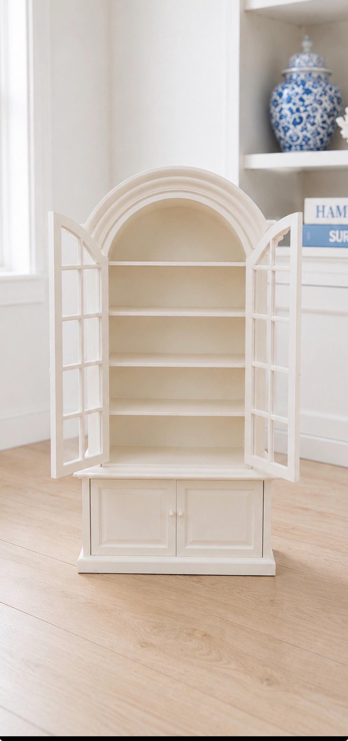 Hamptons Arched Display Cabinet | 1:12 Dollhouse Miniature Furniture | Coastal Glass Door Bookcasenet